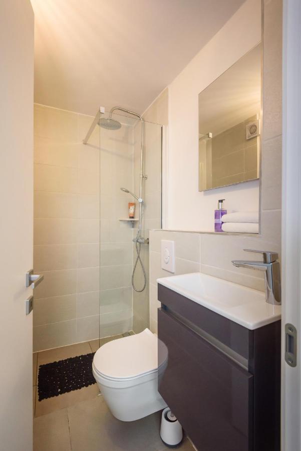 Family House Grey Apartment Duboka Bagian luar foto